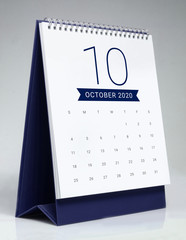 Simple desk calendar 2020 - October