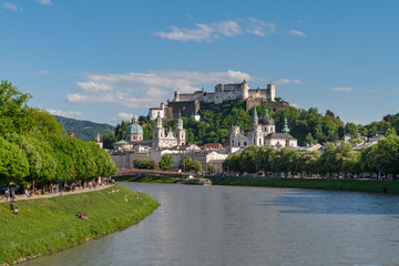 Fototapeta na wymiar beautiful view of Salzburg skyline