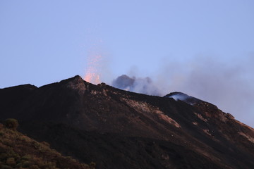 explosion volcanique