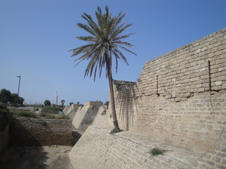 Obraz premium Ruins from the ancient city of Caesarea, in Israel.