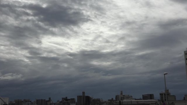 台風直前の雲の動き