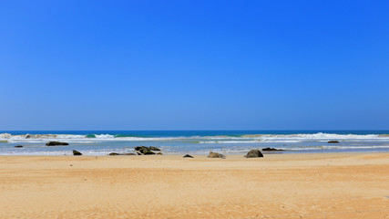 Fototapeta na wymiar Panorama ocean beach with sand