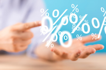 percent shopping digital in hand