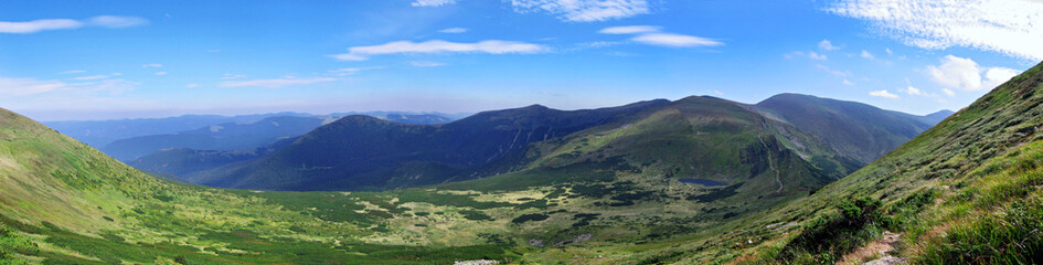 Naklejka premium Carpathian mountains epic view summer traveling panorama landscape cloudy, nature travel