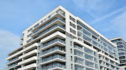 Contemporary residential building exterior in the daylight. 