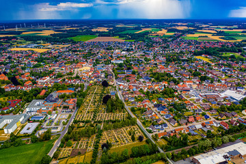 Fototapeta premium Stadt Bassum in Niedersachsen aus der Luft