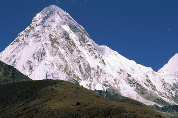 Asia, Nepal. Mt. Pumori.