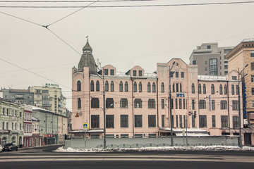 Fototapeta na wymiar Kharkiv. Pavlivska Square