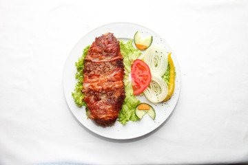 steak with vegetables