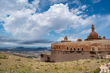 Dogubayazıt, Turkey: the Ishak Pasha Palace, a semi-ruined palace and administrative complex of Ottoman period built from 1685 to 1784, one of the few examples of surviving historical Turkish palaces
