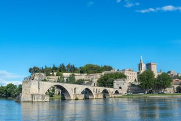 Fototapeta na wymiar Avignon Bridge and Pope's Palace, Avignon, Provence, France, Europe