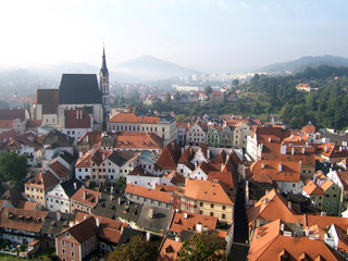 Obraz premium Czech Republic, Cesky Krumlov. Autumn mist spills over the medieval town of Cesky Krumlov in South Bohemia, Czech Republic.