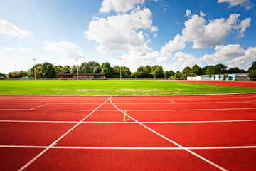 Rote Laufbahn im Stadion