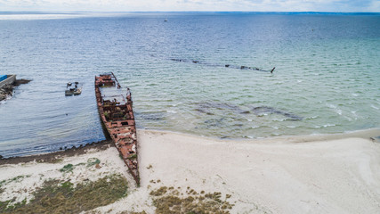 Zatoka wraków, ORP Wicher, ORP Grom, na helu z lotu ptaka © Konrad Kerker