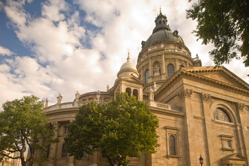 Fototapeta na wymiar HUNGARY, Budapest. Dome of St. Stephen's Basilica 