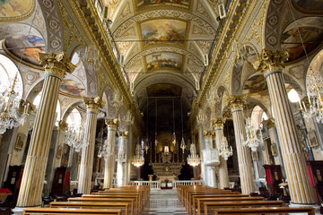 Obraz premium Italy, Santa Margherita Ligure. View down center of the Church of St. James.