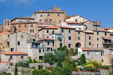 Fototapeta na wymiar Italy, Petroio. Overview of hilltop village. 