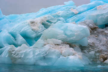 Obraz premium Norway. Svalbard. Nordaustlandet Island. Brasvelbreen. Textures of icebergs.