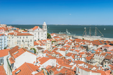 Obraz premium Portugal, Lisbon, Alfama, View of Rooftops from Largo Portas do Sol