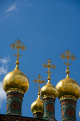 Russia, Moscow, The Kremlin. Terem Palace, guilded cupolas top the Czarina's Golden Chamber.