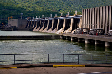 Cruising down the Danube River, throught the gorge of the Iron Gate. A powerplant as I go throught the locks.