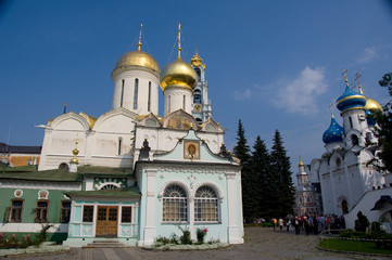 Russia, Golden Ring (aka Zolotoe Koltso), Sergiyev Posad (aka Sergiev), formerly Zagorsk. Trinity Monastery of St. Sergius. Cathedral of the Holy Trinity (1422) & church of St. Nicon (1548) 