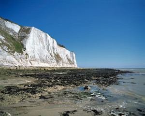 England, Dover. The White Cliffs of Dover face the Straits of Dover and France in Co. Kent, England.
