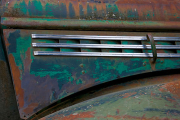 Obraz premium Detail of an abandoned Chevy truck that had been used as part of Alaska Air transport.