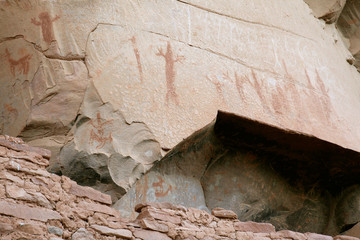 USA, Arizona, Sedona, Palatki Ruins, Petroglyph Rock Art.