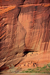 The White House, an Ancestral Puebloan ruin in Canyon de Chelly National Monument, Arizona.