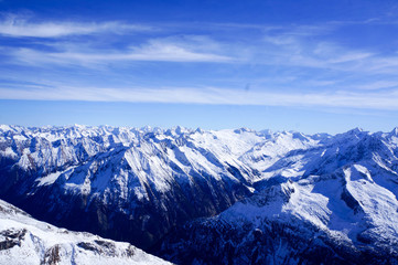 Obraz na płótnie Canvas the alps