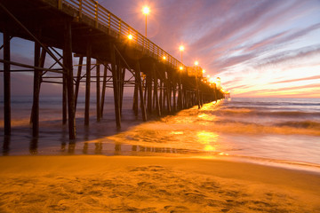 Naklejka na ściany i meble Sunset Oceanside Pier, Oceanside, North of San Diego, California, USA