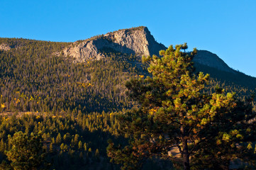 Fototapeta premium USA, Colorado, Estes Park, Rocky Mountain National Park, Scenic Views Along Trail Ridge Road