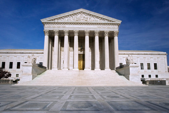 USA, Washington, D.C. Exterior view of Supreme Court Building. 