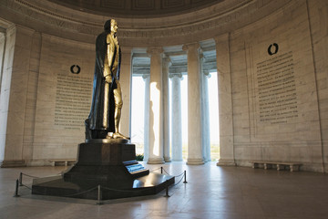 USA, Washington, D.C. Thomas Jefferson statue inside Jefferson Memorial. 