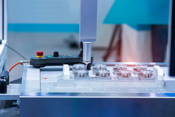 inspection dimension aluminum automotive parts by CMM