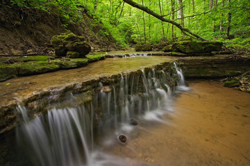 Tiny creek cascading off shelf, near Louisville, Kentucky