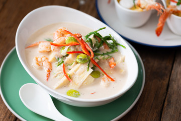 Bolied Coconut Milk Soup , Prawn ,  Bamboo shoot , Bitter bean And Senegalia pennata .