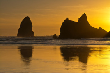 Sunset, Cannon Beach, Oregon, USA
