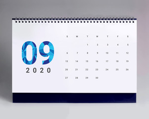 Simple desk calendar 2020 - September