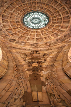 USA, Pennsylvania, Pittsburgh. Penn Station Rotunda And Decor. 