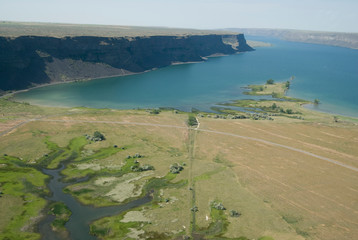 US: Washington, Columbia River Basin, aerial view from helicopter of Banks Lake and Steamboat Rock