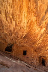USA, Utah, Cedar Mesa. Fallen Roof Ruin