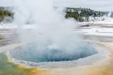 USA, Wyoming, Yellowstone National Park, Crested Pool