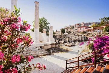 Fotobehang Oud Griekenland, detail van oude straat, Plaka-district, Athene, Griekenland © kite_rin