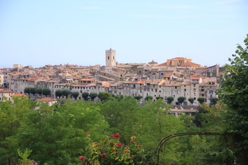 Fototapeta na wymiar village médiéval de Vence
