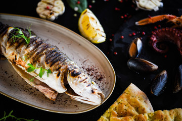 grilled fresh fish with lemon & parsley
