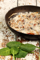 Mushroom Sauce with Bacon