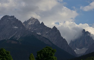 Peaks in the clouds