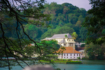 Temple of the tooth kandy 